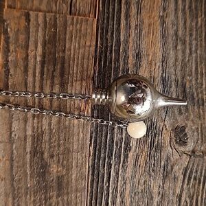 Vintage Medium Weight Silver Plate Dowsing Pendulum